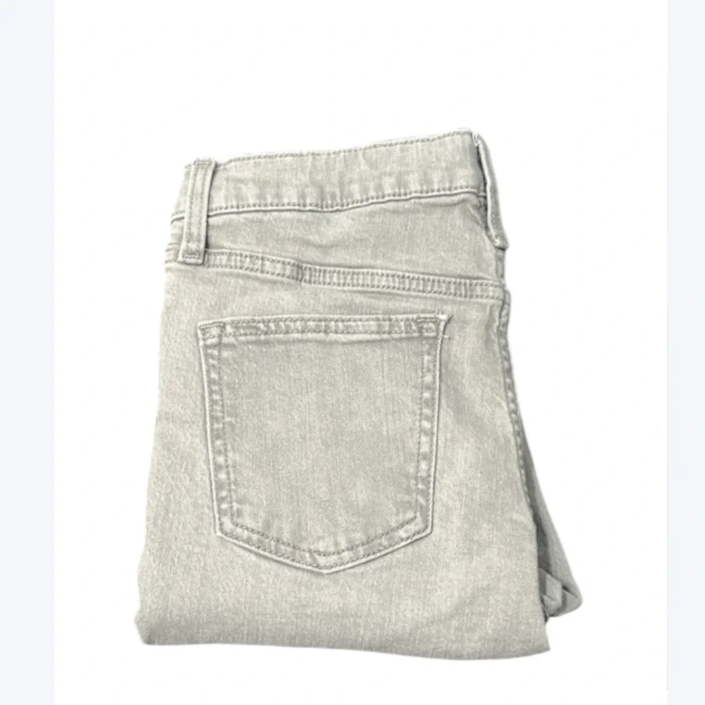 Old Navy Gray Slim Distressed Jeans – Boys Size 14